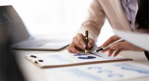 请问去四川旅游住哪里好